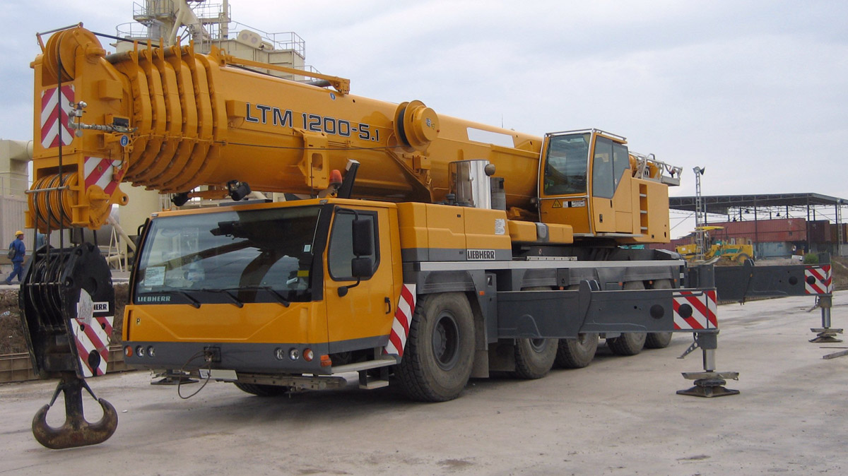 Аренда автокрана Liebherr LTM 1200-5.1 200 тонн